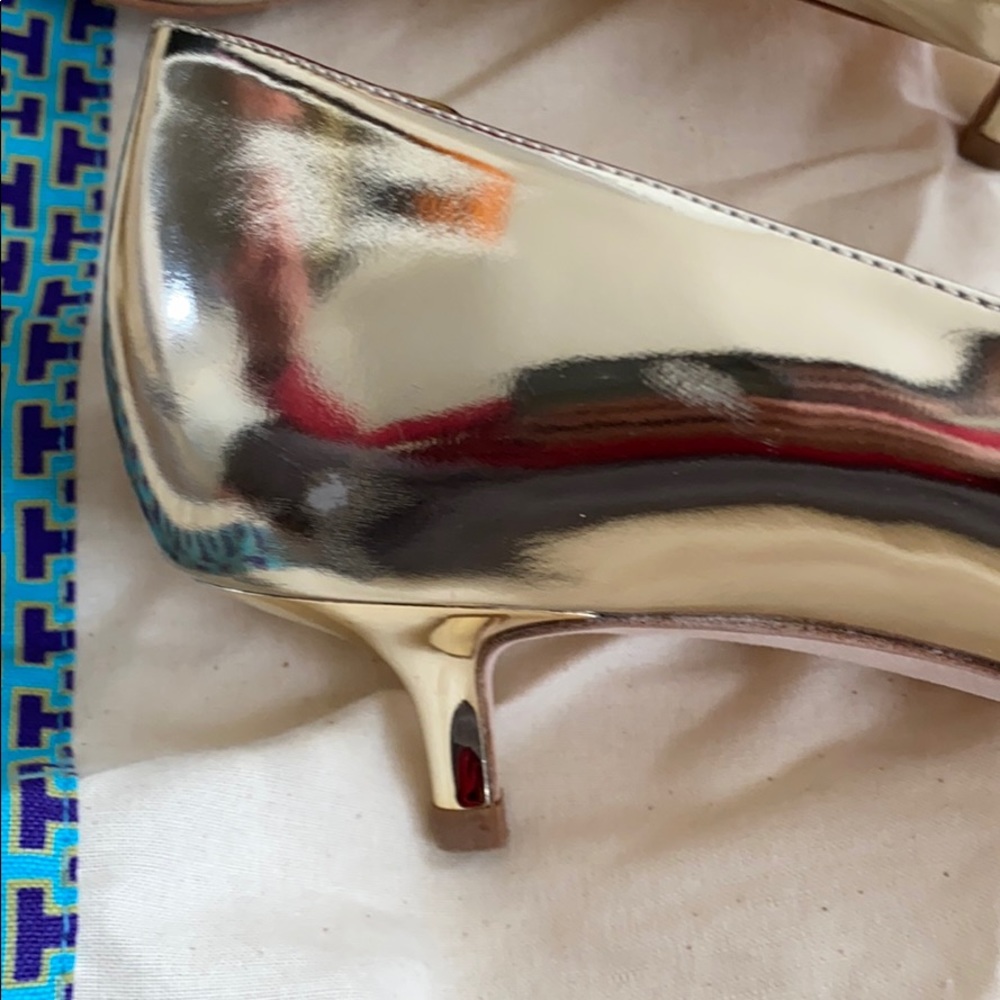 💯 % Authentic Tory Burch Elizabeth 40 mm pumps - Picture 9 of 14